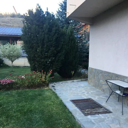 Willy Villy's House Апартаменты *